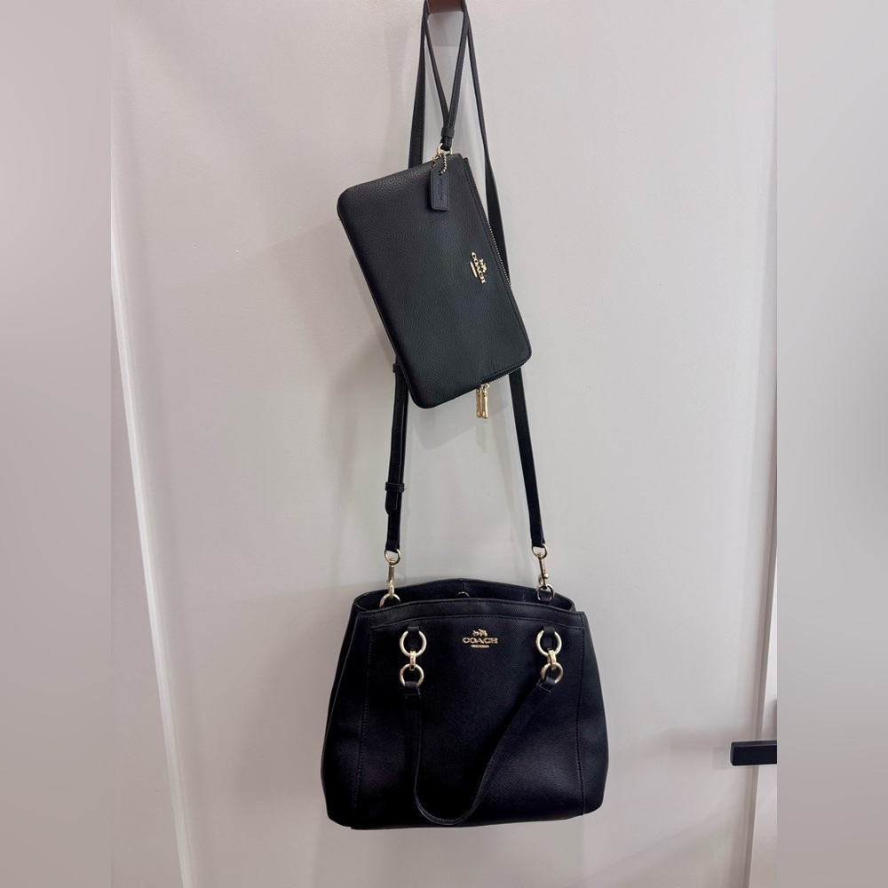 Black leather Coach Minetta crossbody bag set